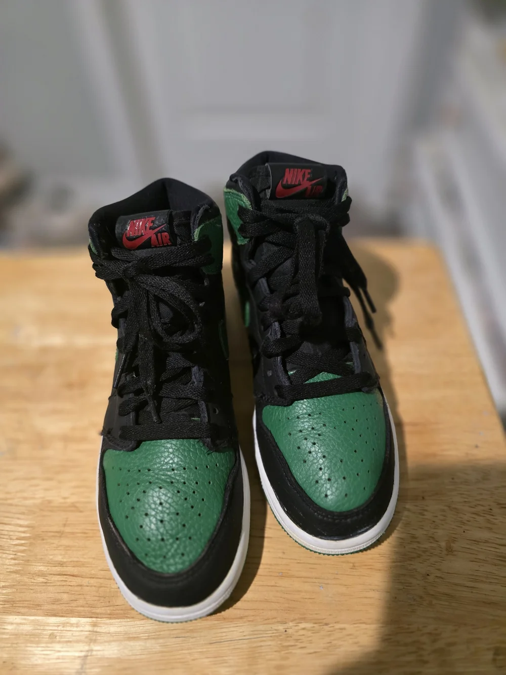 Nike Air Jordan 1 Retro High OG Pine Green 2.0 Black Green 575441-030 5Y